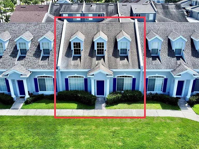 2074 Island Walk Dr — Photo 23
