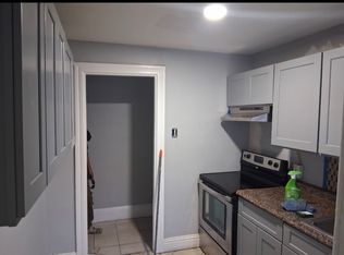 414 Wyandotte St #2, Bethlehem, PA 18015