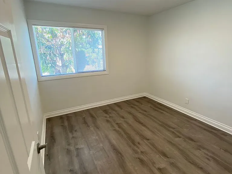 15522 Claretta Ave — Photo 20