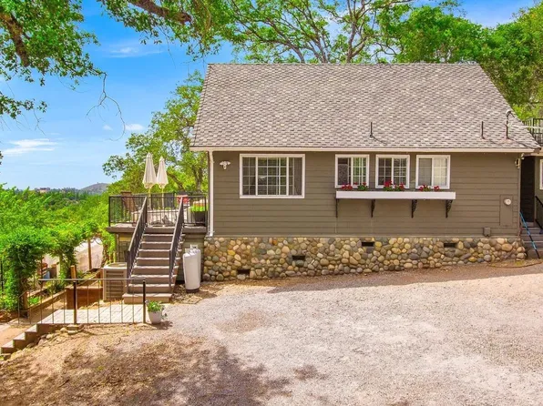 6490 Garden Park Dr, Garden Valley, CA 95633