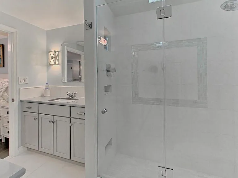 935 S Taylor St — Photo 18