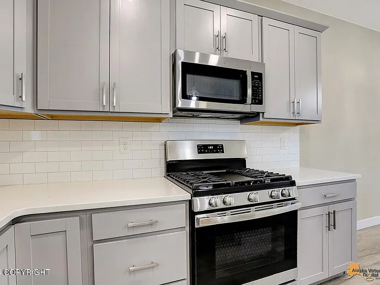 1340 W Minnetonka Dr #2 — Photo 14