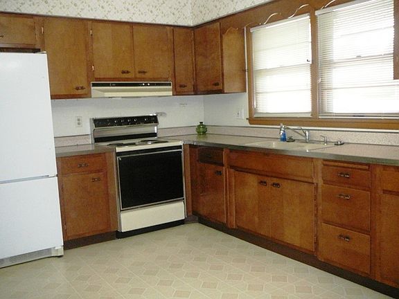 5th image of 3711 Peterson Ct