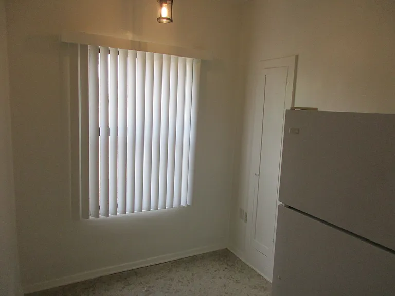 3260 Main St #2 — Photo 16