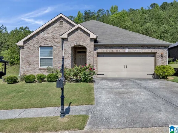 6405 Southern Trace Dr, Leeds, AL 35094