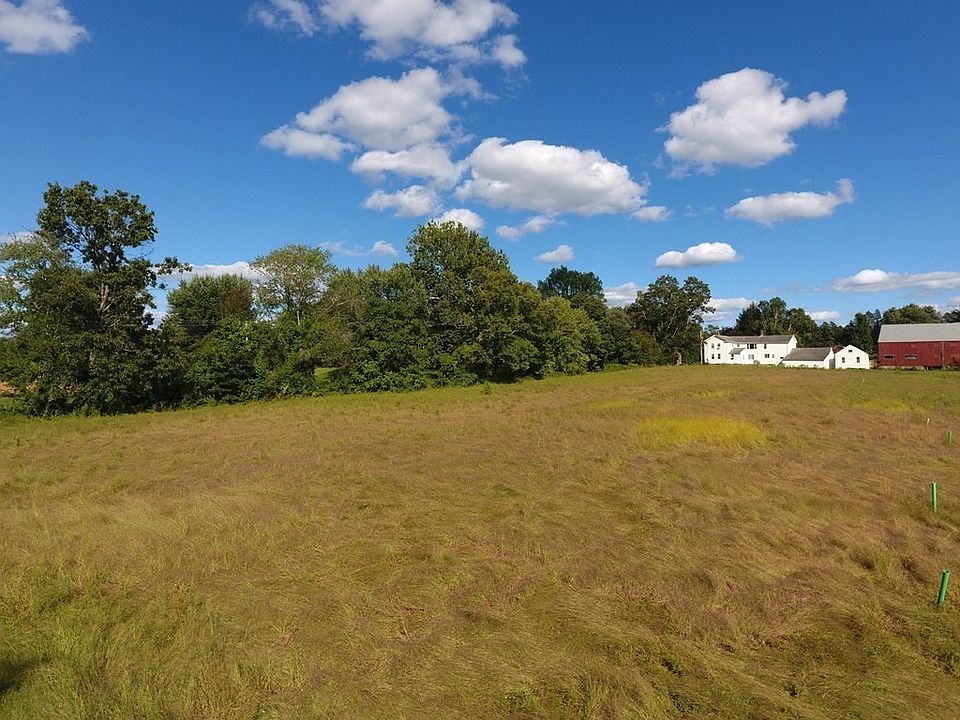 4 East St, Granby, MA 01033 MLS 72885781 Zillow