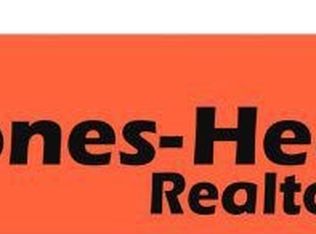 420 Desert Cove Dr, Pueblo West, CO 81007