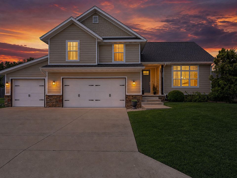1st image of 3467 S Valley View Drive