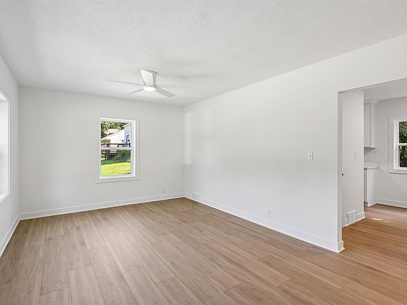 3rd image of 2737 56th St