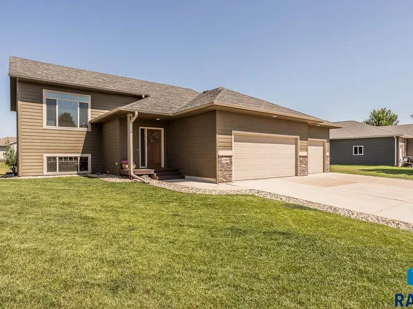 1000 N Spencer Ln, Tea, SD 57064
