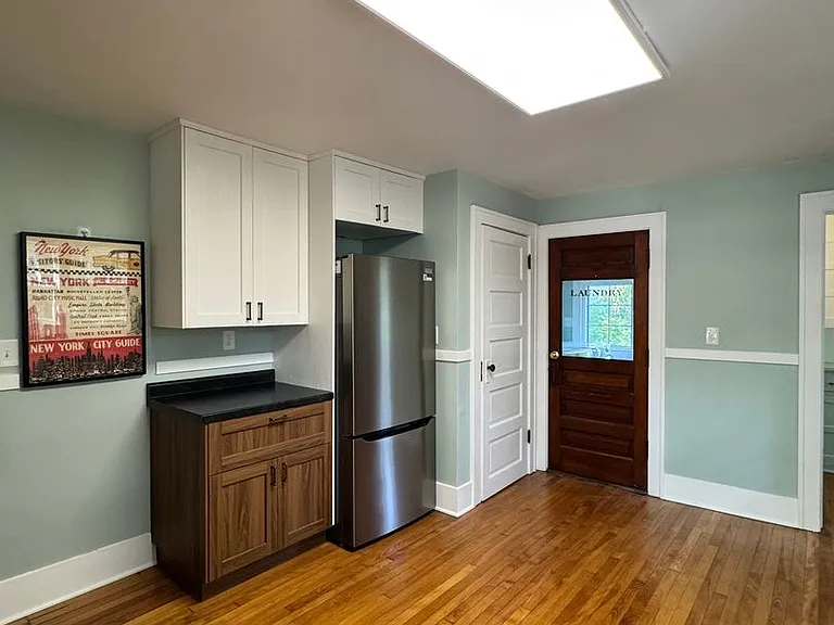 1625 S Maple Rd — Photo 16