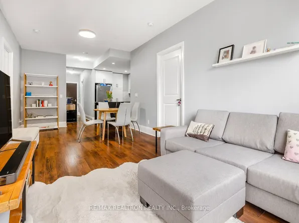100 Harrison Garden Blvd #1115, Toronto, ON M2N 0C2