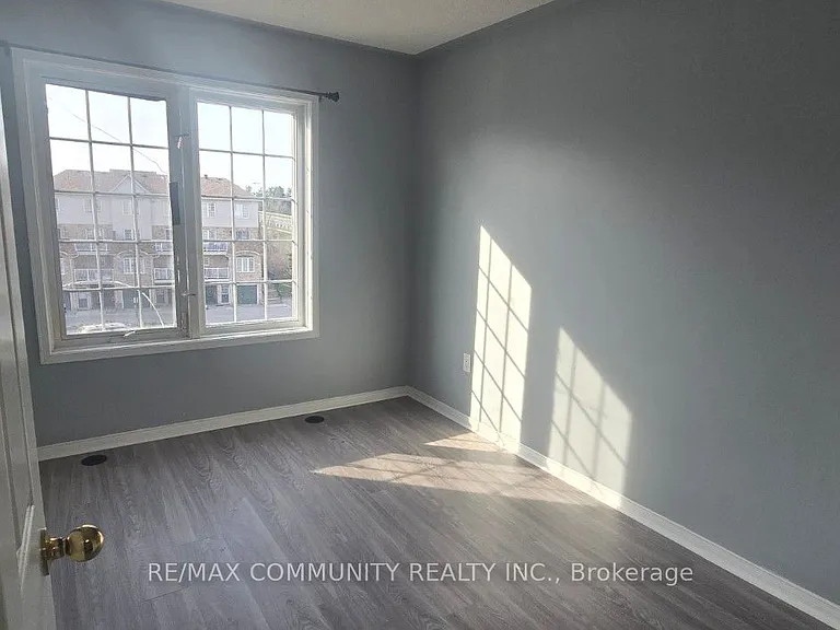 200 McLevin Ave #115 — Photo 3