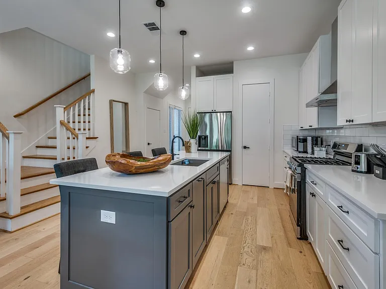 1005 Mount Auburn Ave — Photo 8