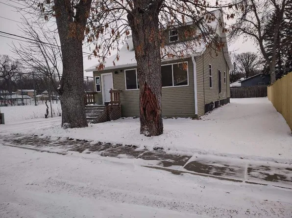 316 N Oak St, Fergus Falls, MN 56537