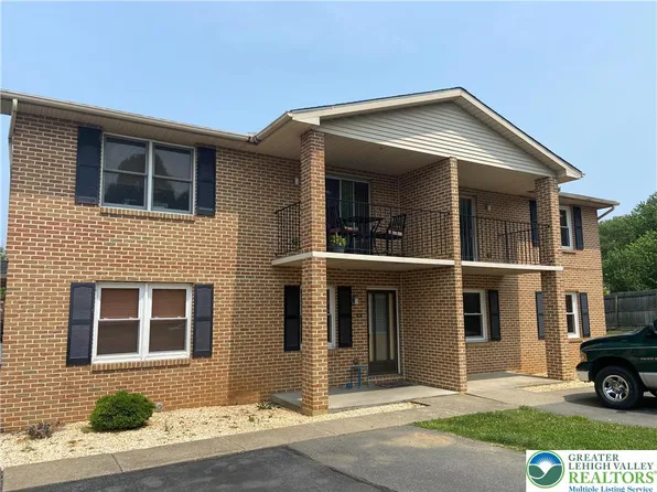 4053 Vaughn Ter, Easton, PA 18045