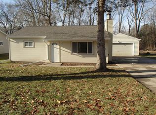 6216 Hilliard Rd, Lansing, MI 48911