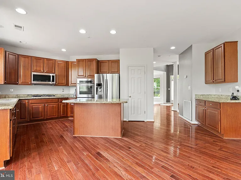 12310 Houndwood Way — Photo 23