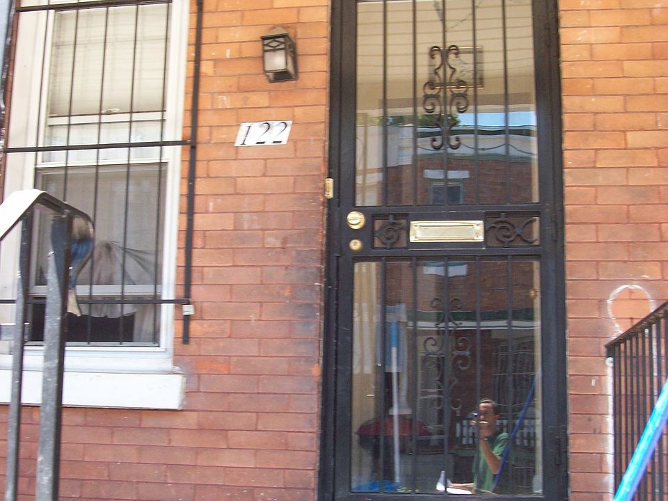 2nd image of 122 N Wanamaker St