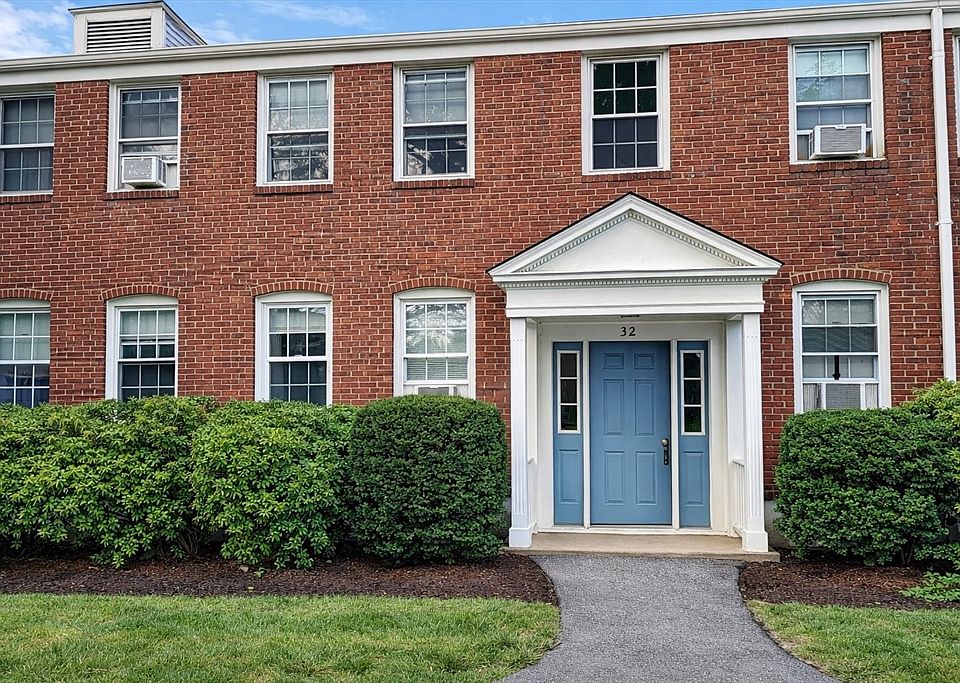 1st image of 32 Colony Rd #1-A