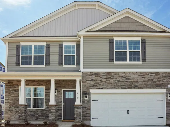 123 Ridgehaven Dr, Waynesville, NC 28786