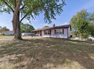 1807 Springhill Dr, O Fallon, MO 63366