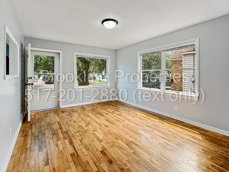 823 Holten St — Photo 13
