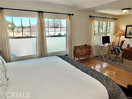 1566 Plymouth Ln — Photo 15
