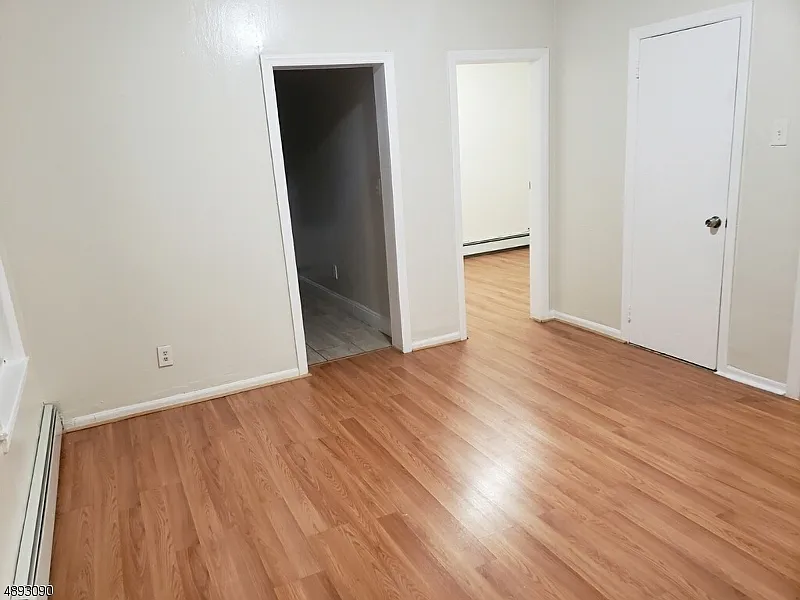 2 bed, 800 sqft, $1,850 — Photo 4