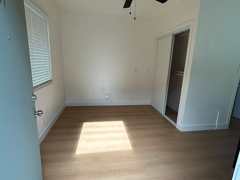 Torrance 44 — Photo 7