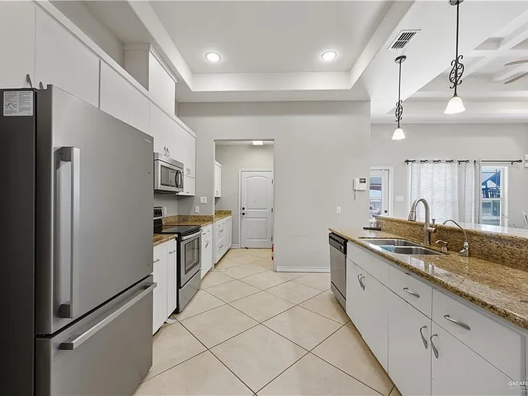 1807 S Villa Real Dr — Photo 5