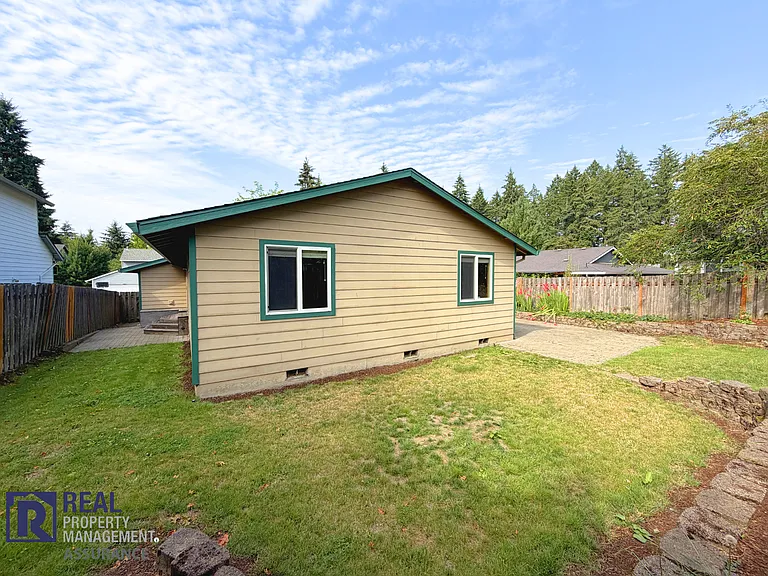15027 SW Barcelona Way — Photo 18