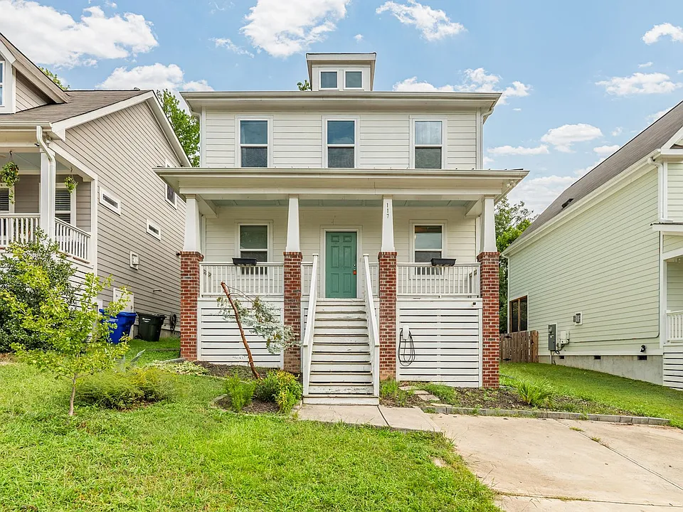 117 Dunstan Ave