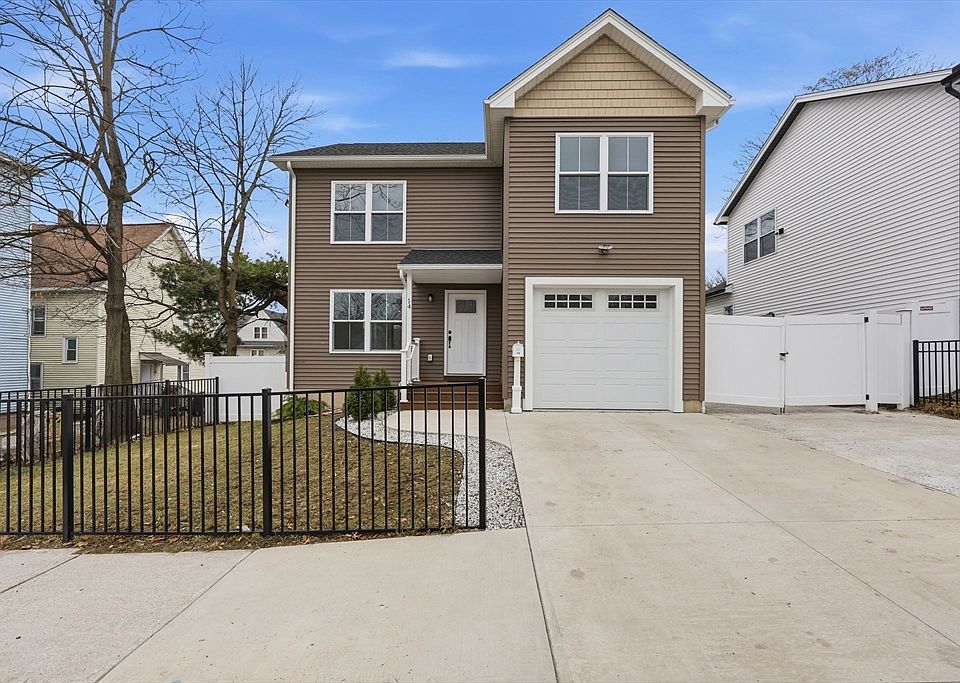 1st image of 14 Crane St