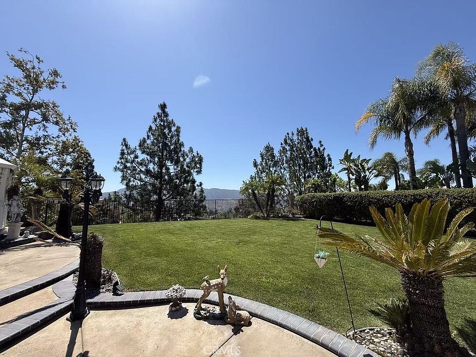 1st image of 27025 Glaramara Ln