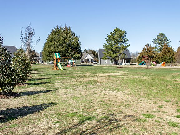 5th image of 8400 Dakota Sky Way