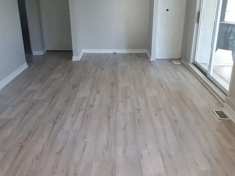 7592 Flewellyn Rd — Photo 6