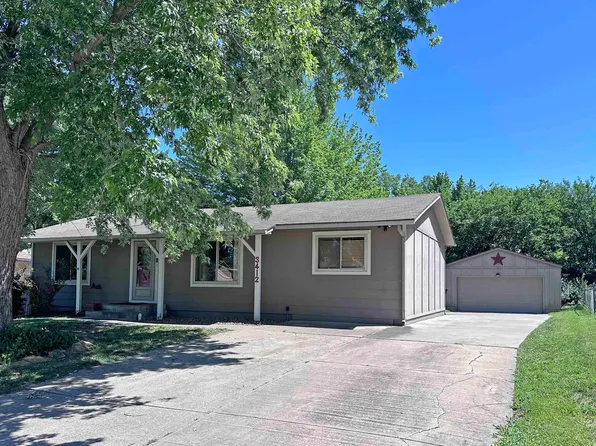 3412 SE Highland Ave, Topeka, KS 66605