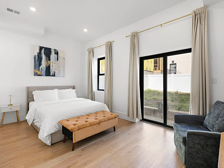 206 Fulton Ave #1 — Photo 14