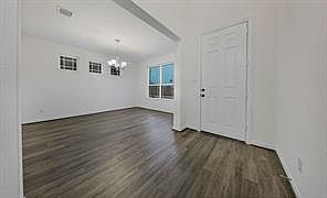 5th image of 6302 Promenade Dr