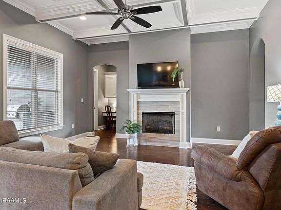 3rd image of 111 Golden Cypress Dr