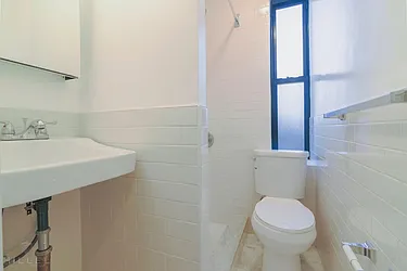 Rented by Hillel Realty Group