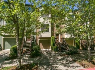 13045 SW Raptor Pl, Tigard, OR 97223