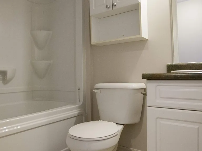 740 Proudfoot Ln — Photo 22