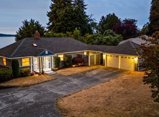 8424 E Side Dr NE, Tacoma, WA 98422