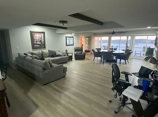 1205 W Harbour Towne Dr #W1205, Lake Ozark, MO 65049
