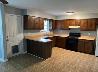 2733 Pioneer Ct, Radcliff, KY 40160
