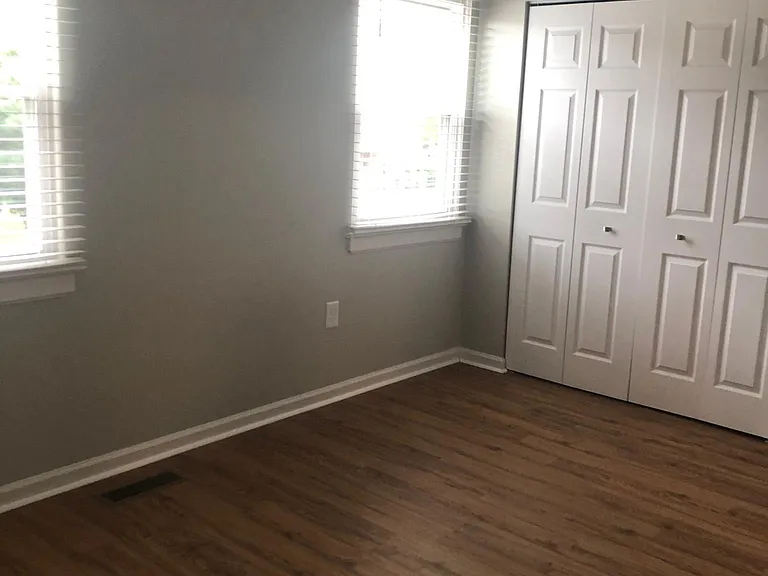 3261 Hunters Mill Ct — Photo 5
