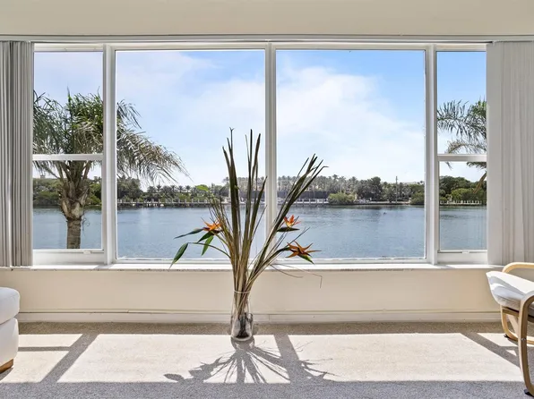 2772 NE 30th Avenue #8b, Lighthouse Point, FL 33064