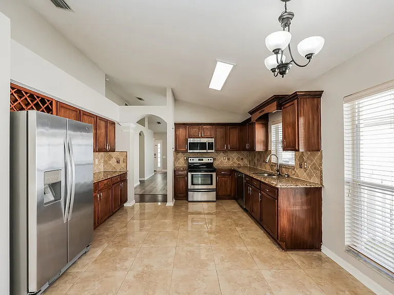 5920 Count Turf Ln — Photo 5